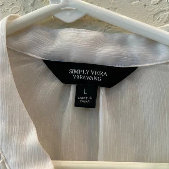 Simply Vera Vera Wang Sheer White Blouse 22 inches 22-1/2 inches wide - Picture 2 of 5